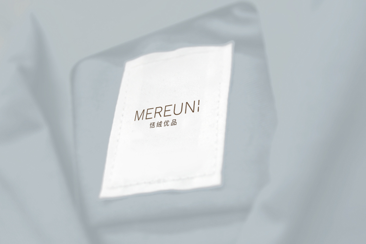 服裝織嘜設(shè)計(jì) 衣服吊牌設(shè)計(jì) 衣服標(biāo)簽設(shè)計(jì) 服裝公司畫冊(cè)設(shè)計(jì) 服裝名片設(shè)計(jì).jpg