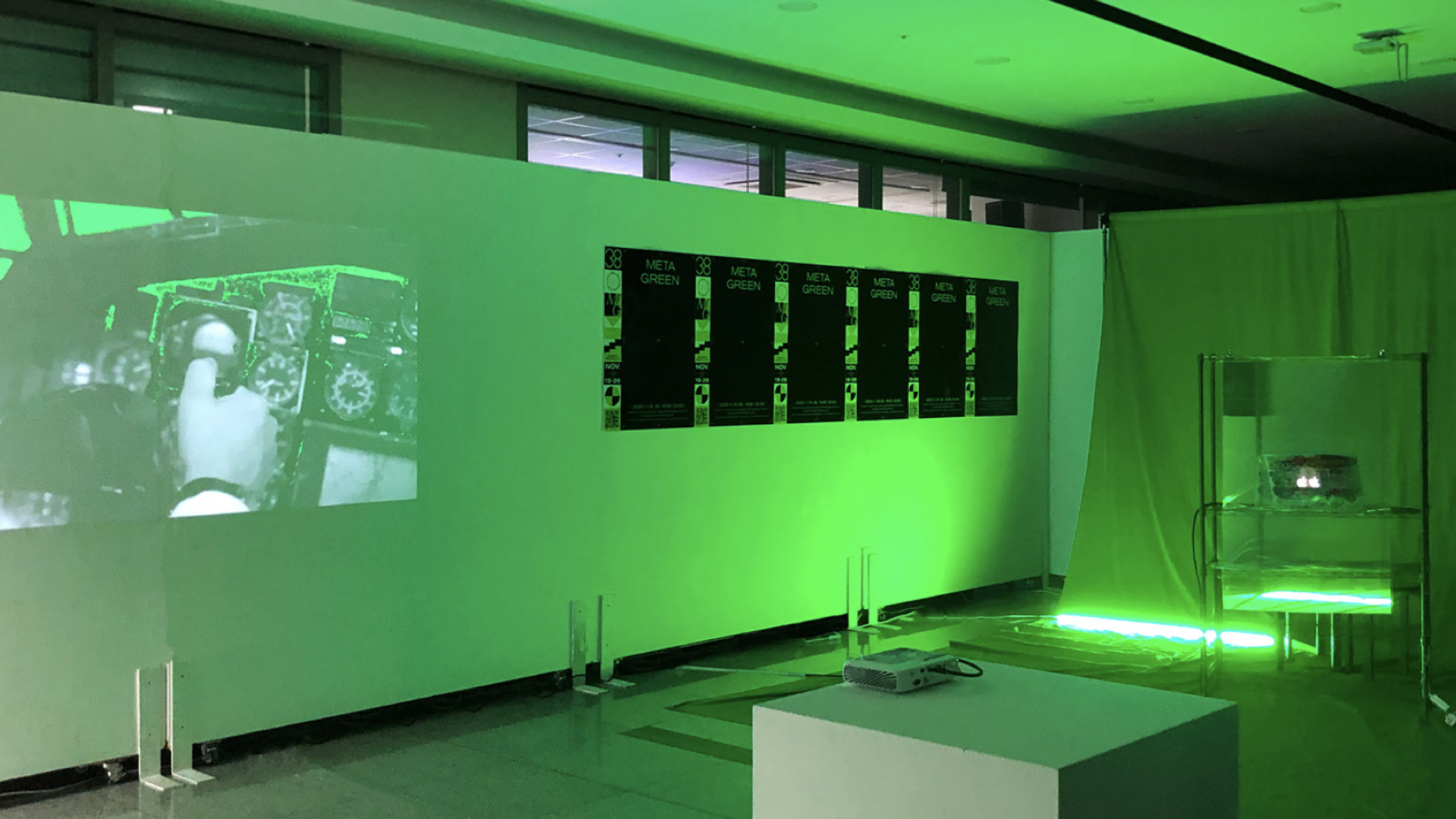 元宇宙概念品牌vi設(shè)計.jpg 元宇宙概念品牌vi設(shè)計.jpg